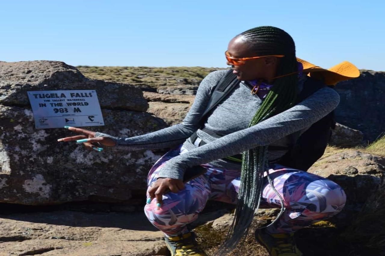 Готель Maluti Backpackers Phuthaditjhaba Екстер'єр фото